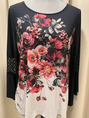 Brittany Black Long Sleeved Knit With Floral Front Size Medium